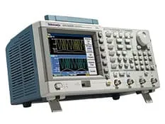 Tektronix ファンクション・ジェネレータ AFG3252C