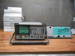 Hewlett Packard ヒューレットパッカード 8920B RF COMMUNICATION TEST SET